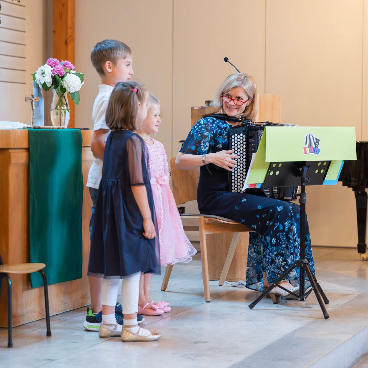Kinderkonzert mit Akkordeon in der Stephanuskirche Augsburg